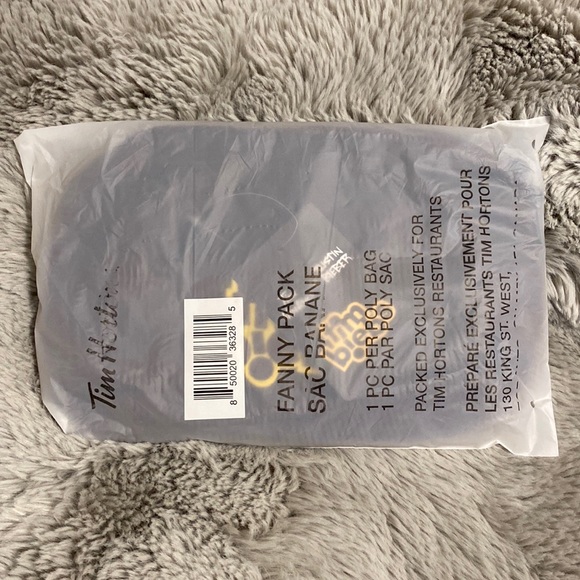 LIMITED EDITION Justin Bieber x Tim Hortons “Tim Biebs” Fanny Pack - Picture 2 of 5